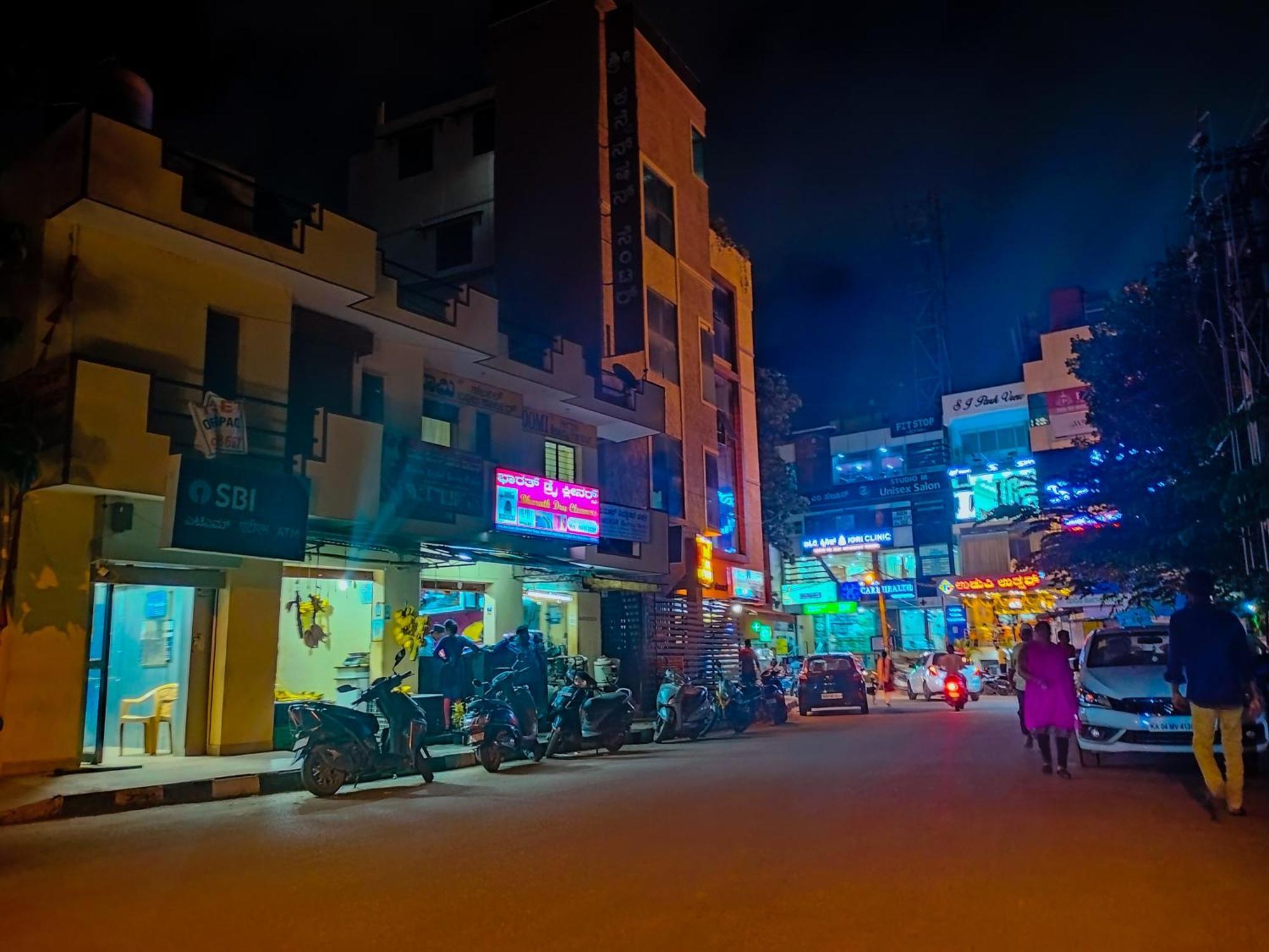 Primera Extended Stay Apartments Bangalore Esterno foto